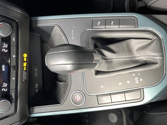 Seat Arona image 2