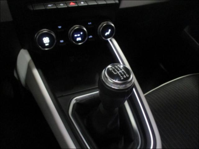 Renault Clio image 3