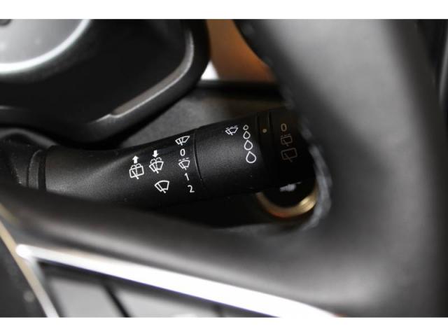 Renault Captur image 2