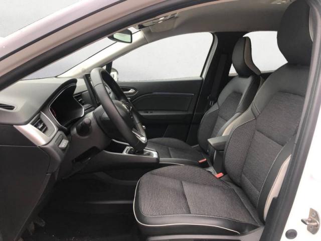 Renault Captur image 6