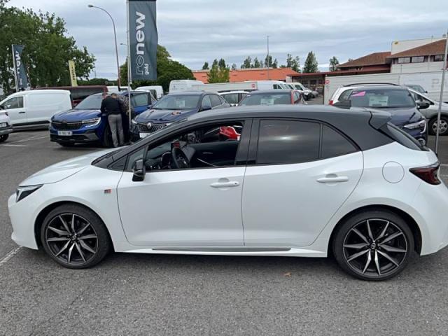 Toyota Corolla image 9