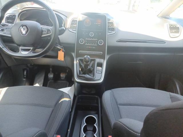 Renault Grand Scénic image 6