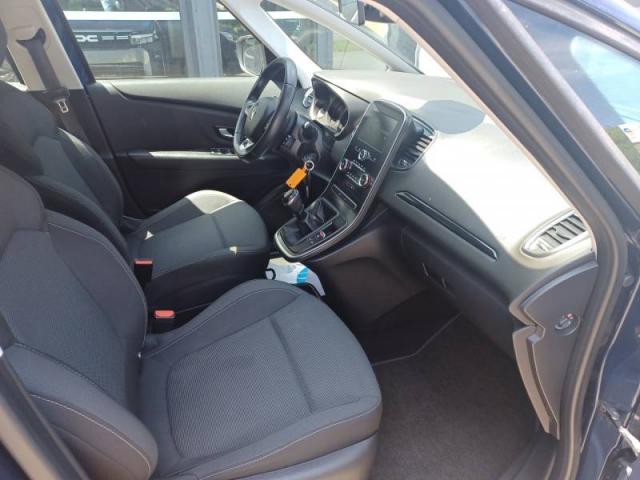 Renault Grand Scénic image 7