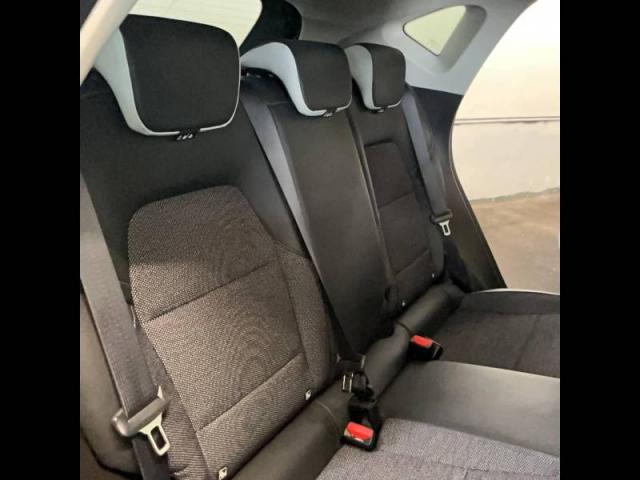 Renault Captur image 2