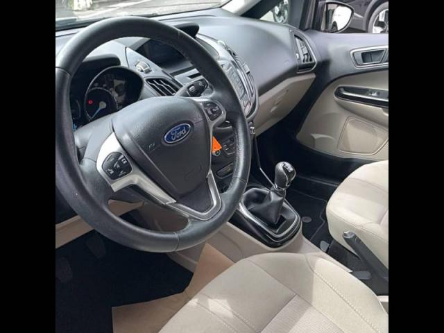 Ford B-Max image 6