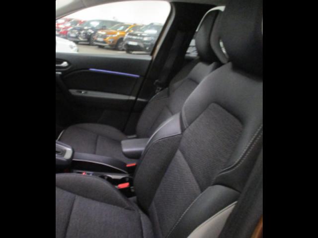 Renault Captur image 4