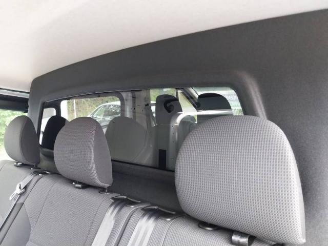 Renault Trafic image 8