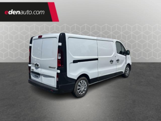 Renault Trafic image 1