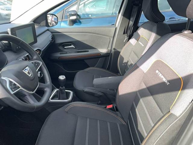Dacia Sandero image 4