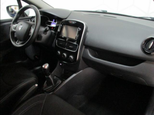 Renault Clio image 8