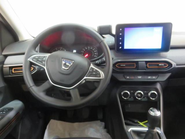 Dacia Sandero image 7