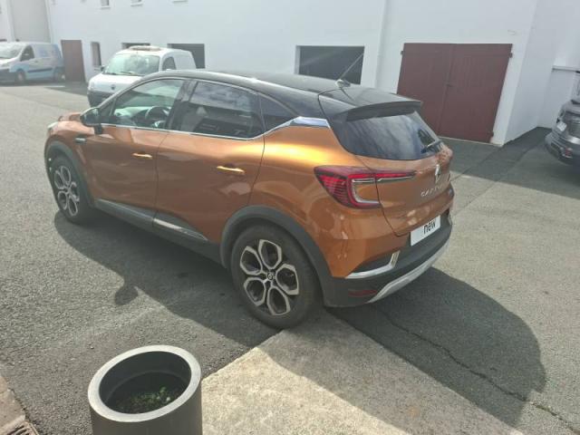 Renault Captur image 9