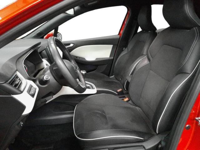 Renault Clio image 8