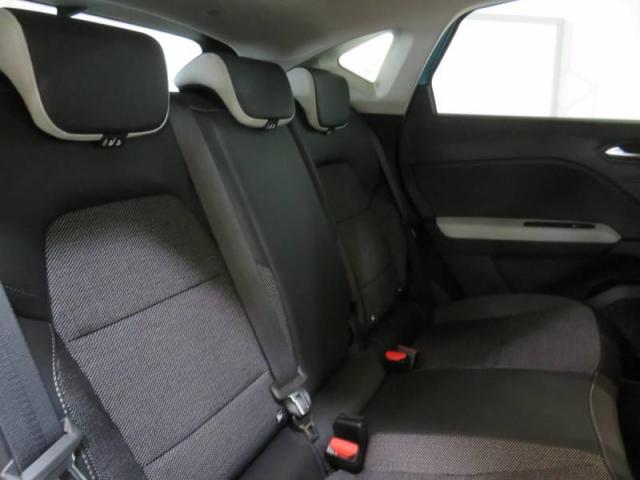Renault Captur image 8