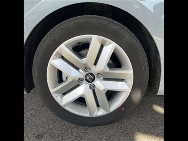Renault Clio image 6