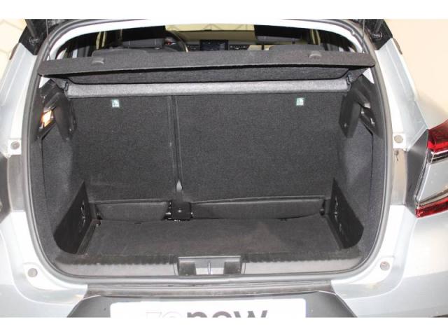 Renault Captur image 8