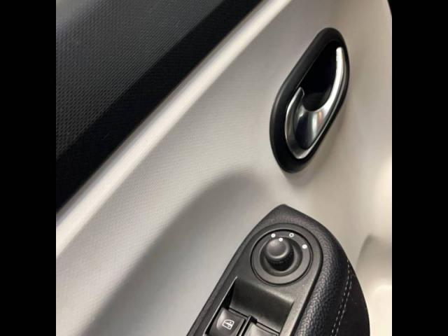 Renault Twingo image 1