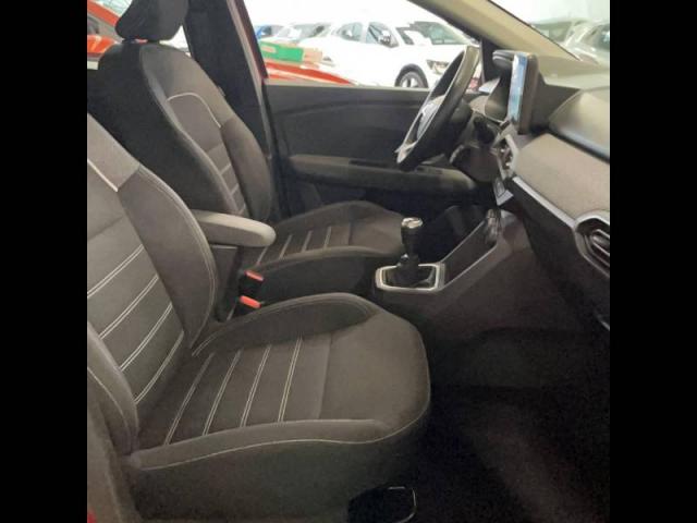 Dacia Sandero image 8