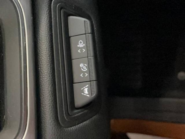 Renault Captur image 8
