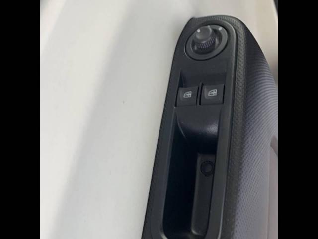 Renault Twingo image 2