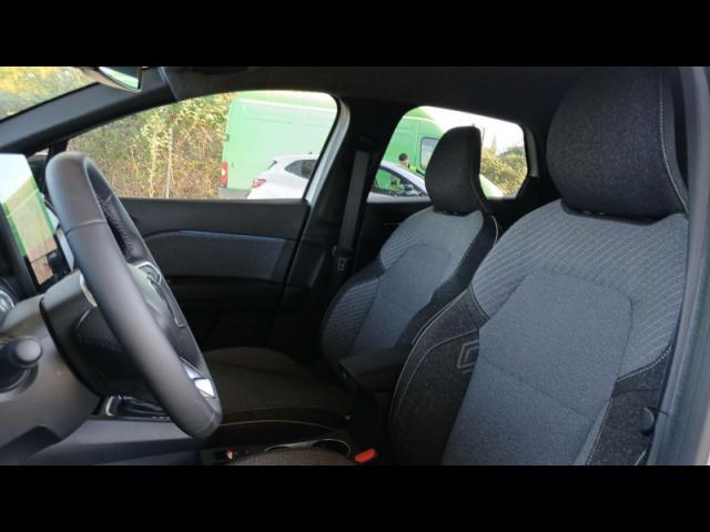 Renault Captur image 7