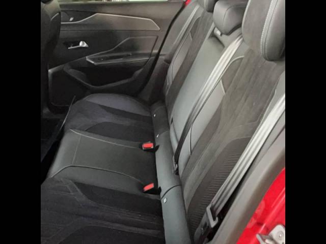 Peugeot 308 image 6