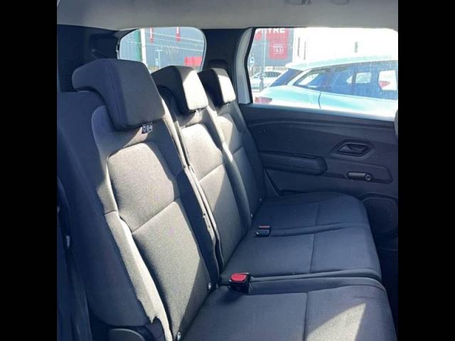 Dacia Jogger image 6