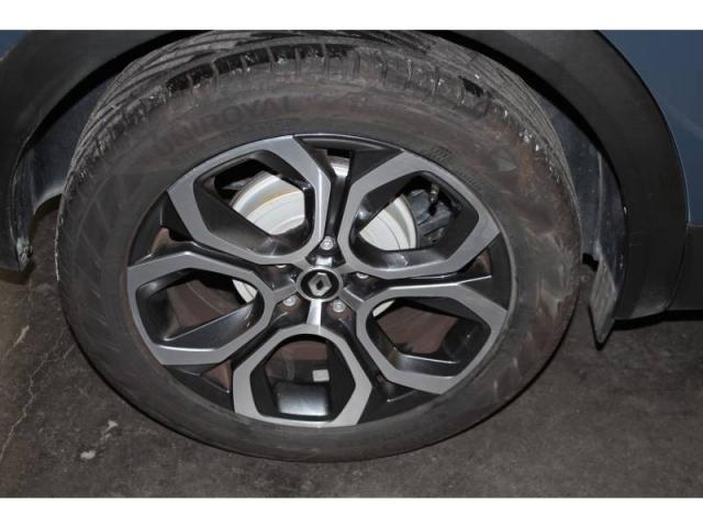 Renault Captur image 9