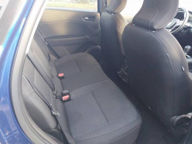 Renault Captur image 9