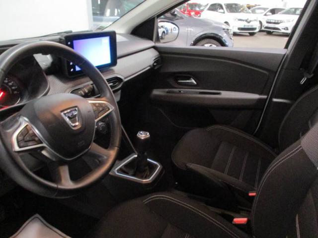 Dacia Sandero image 2