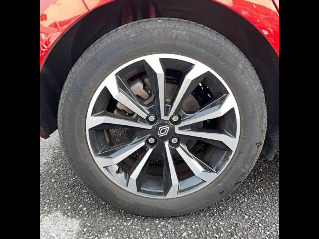 Renault Clio image 9