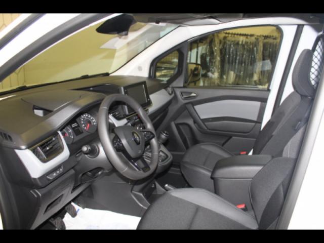 Renault Express image 1