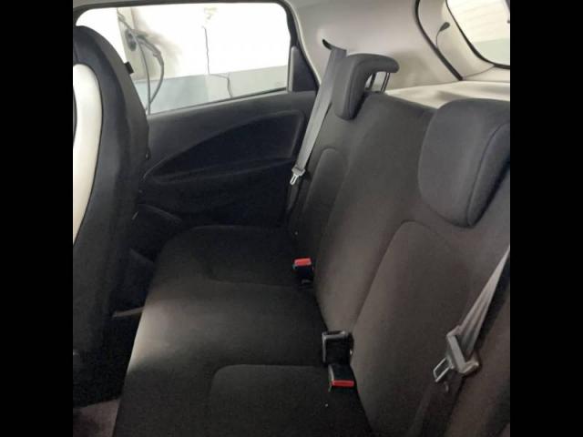 Renault Zoe image 6