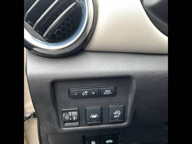 Nissan Micra image 7