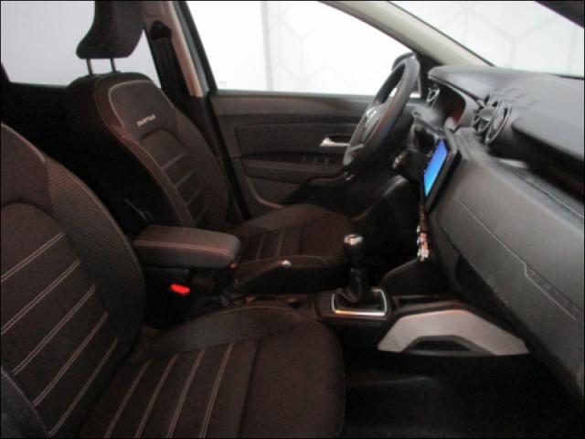 Dacia Duster image 9