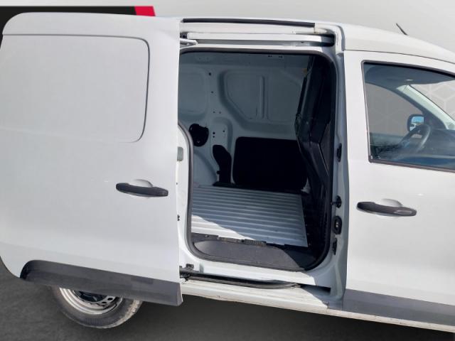 Renault Express image 2