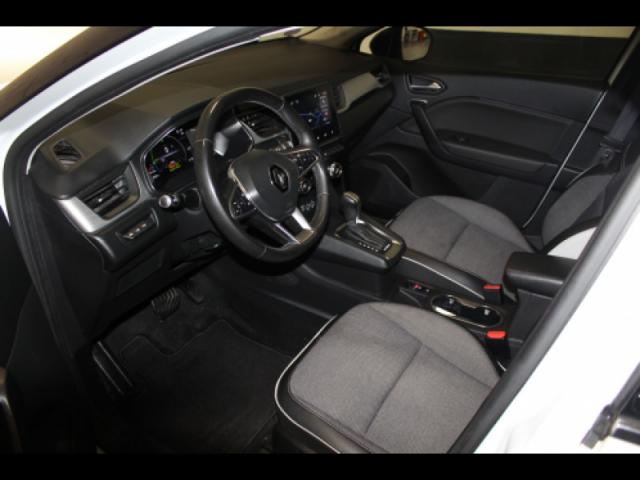 Renault Captur image 2