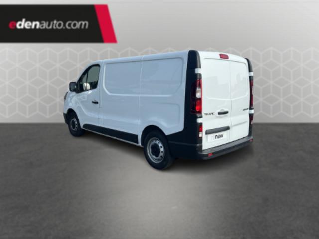 Renault Trafic image 8