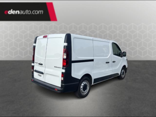 Renault Trafic image 1
