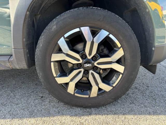 Dacia Duster image 1