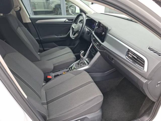 Volkswagen T-Roc image 6