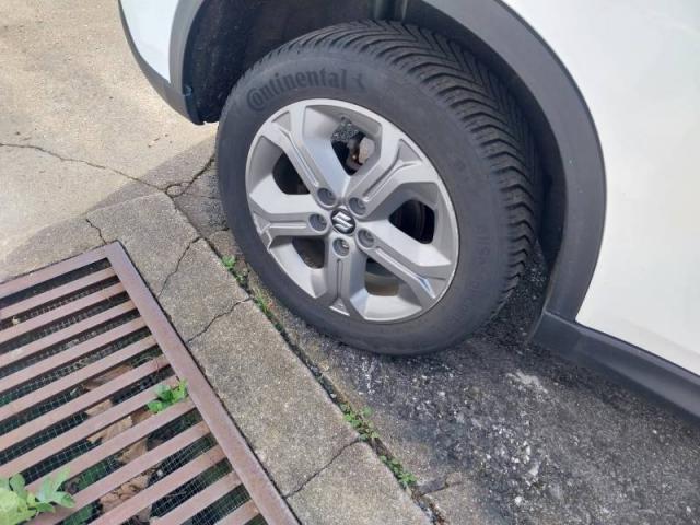 Suzuki Vitara image 1