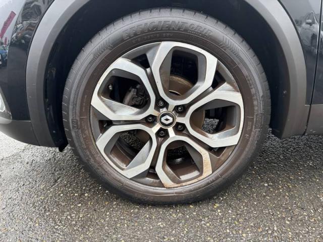 Renault Captur image 2