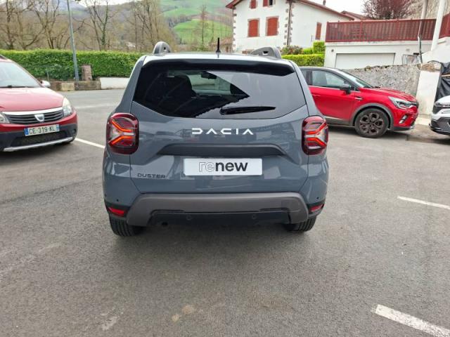 Dacia Duster image 1