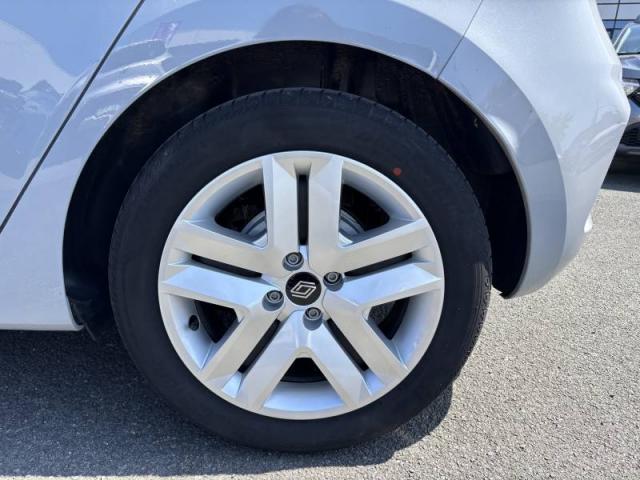 Renault Clio image 6