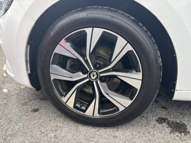 Renault Clio image 9