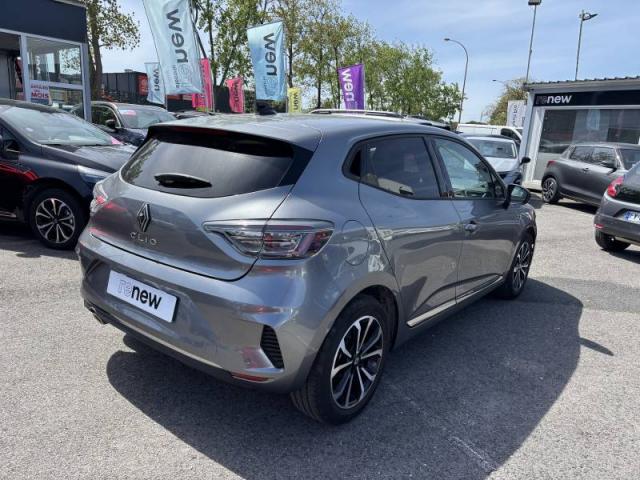Renault Clio image 2