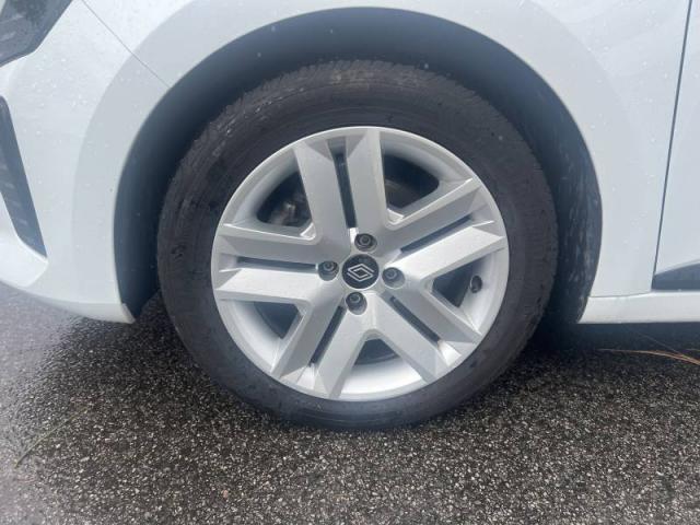 Renault Clio image 9