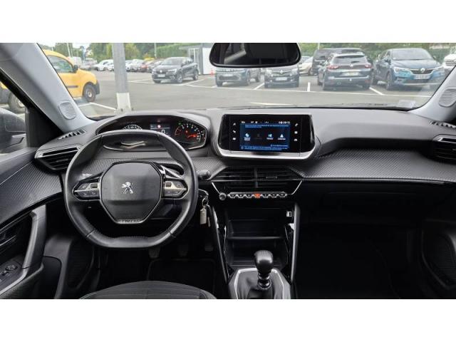 Peugeot 2008 image 6