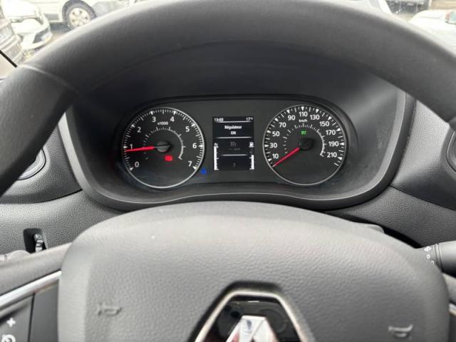 Renault Master image 3